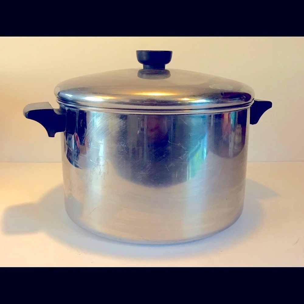 Revere Ware 6 Quart 1801 Stock Pot with Aluminum Disc Bottom